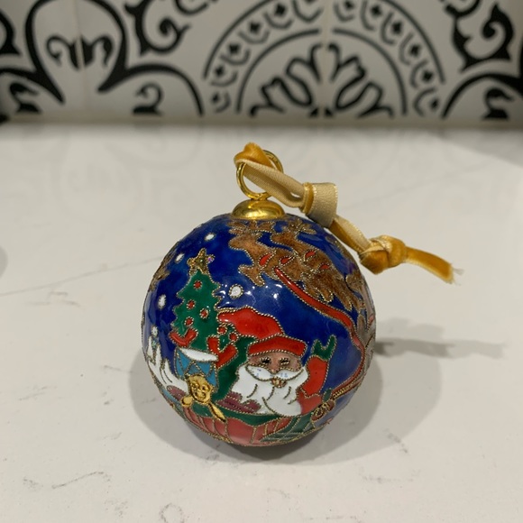 Dillard’s Trimmings Cloisonne Enamel Ball Christmas Holiday Ornament Santa - Picture 1 of 3